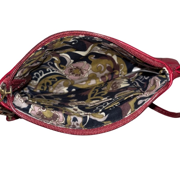 Stone Mountain Red Leather Wristlet Floral Lining Brass Stud Details - Picture 2 of 5
